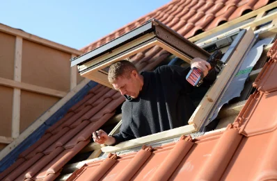 Pose de fenêtres de toit Velux à Bernienville